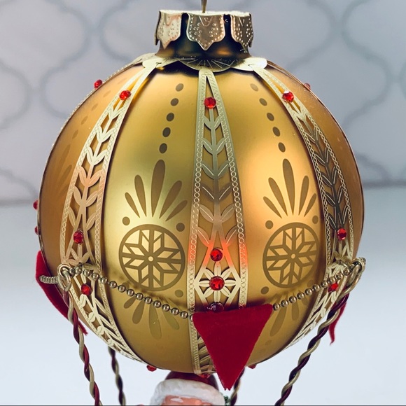 Hallmark 2016 Festive Flyer Ornament NWT - Picture 4 of 13